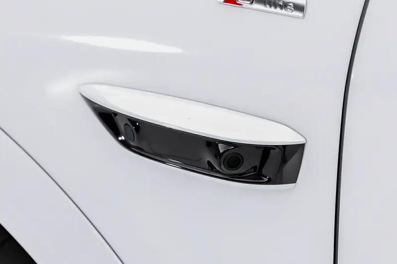 一汽奥迪Q6L e-tron家族正式上市 限时尊享价34.88万元起  第10张