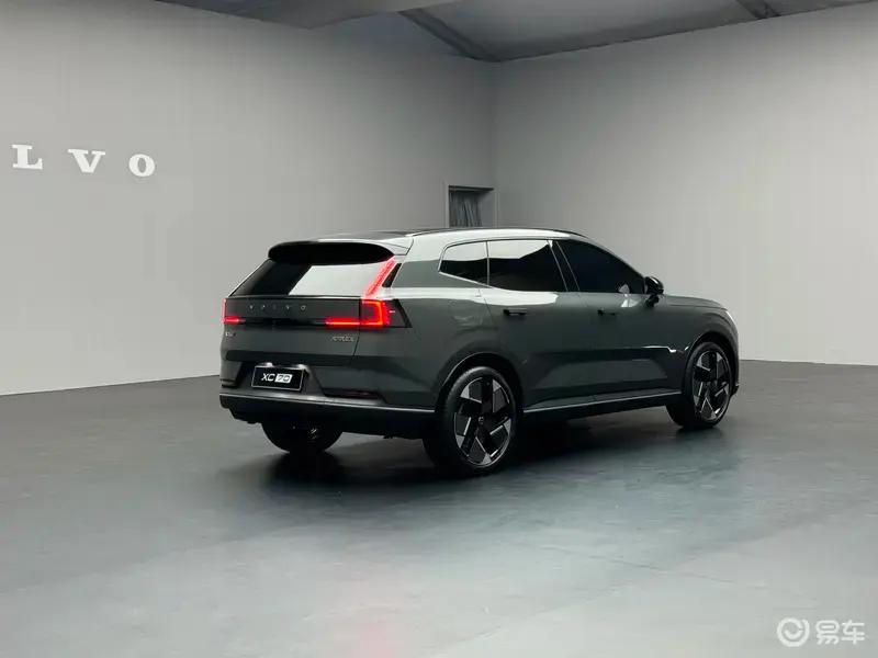沃尔沃XC70瀚漠沙车色官图 将于8月开启预售  第13张