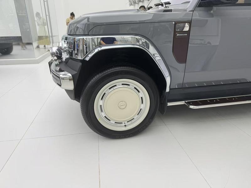 iCAR V23复古版套件发布 满血套件售28800元  第5张