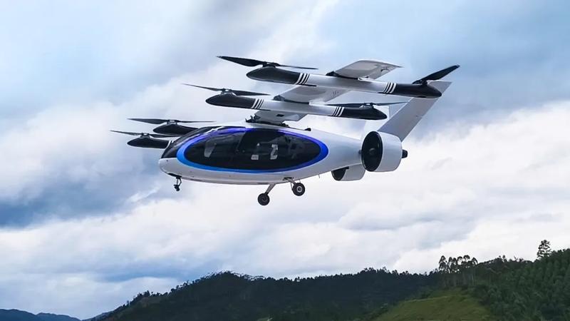 广汽首款复合翼飞行汽车GOVY AirJet成功首飞  第2张