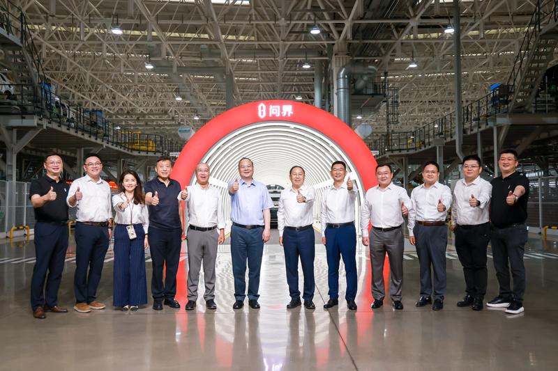 宁德时代电池在问界超级工厂投产 为问界车型供动力电池系统  第4张