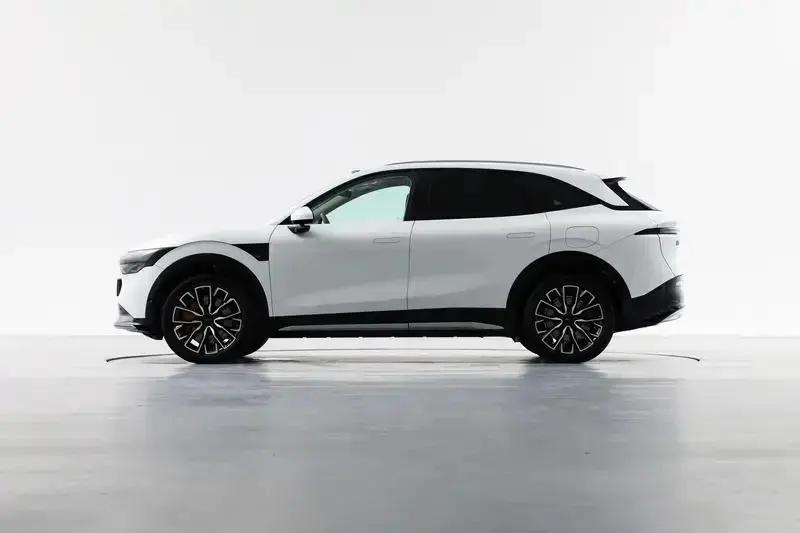 极氪7X正式登陆香港 售价26.99万港元起  第4张