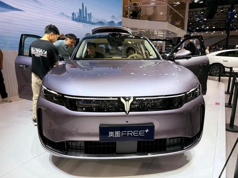 岚图FREE+将于6月24日开启预售 搭载华为ADS 4.0  第4张