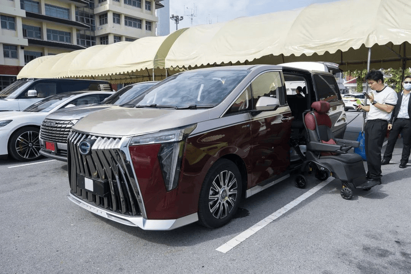 广汽集团“泰国行动”提速 旗下M8 PHEV、HYPTEC HT亮相  第2张