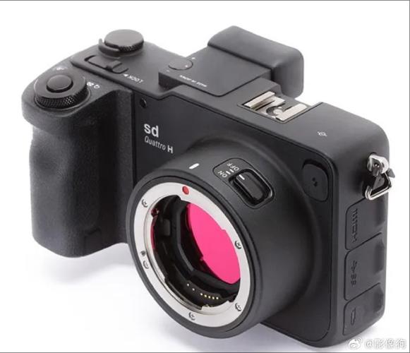 适马重新设计Foven全画幅传感器 第1张 适马重新设计Foven全画幅传感器 第1张