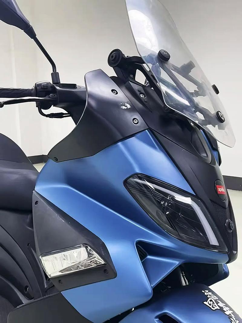 aprilia SRMax250 S版上市 售价26800元 第2张 aprilia SRMax250 S版上市 售价26800元 第2张