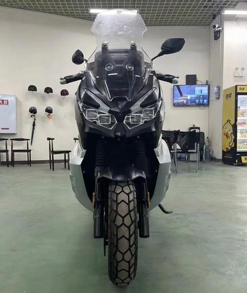 “新势力”玩跨界 试驾大阳V锐ADV350 第2张 “新势力”玩跨界 试驾大阳V锐ADV350 第2张