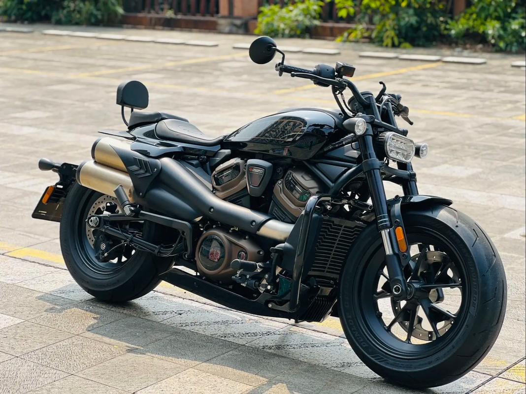 当哈雷玩起了运动 Sportster S摩展实拍 第2张 当哈雷玩起了运动 Sportster S摩展实拍 第2张