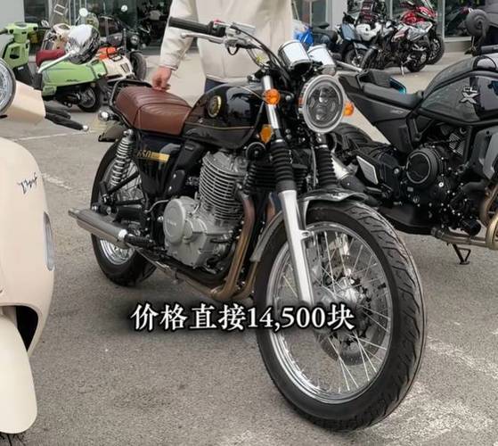 鑫源摩博会五箭齐发 公升巡航 棍王650 第1张 鑫源摩博会五箭齐发 公升巡航 棍王650 第1张