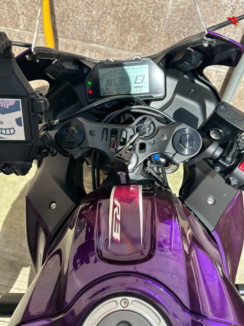 雅马哈YZF-baidu09R3即将上市 价格你期待吗? 第2张 雅马哈YZF-baidu09R3即将上市 价格你期待吗? 第2张
