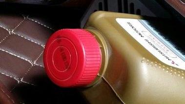 机油放了10年能用吗?机油过期了能用吗 第1张 机油放了10年能用吗?机油过期了能用吗 第1张