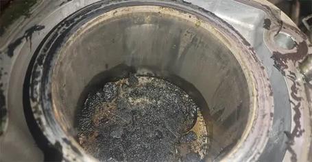 汽车烧机油还能开吗,柴油车烧机油解决办法 第1张 汽车烧机油还能开吗,柴油车烧机油解决办法 第1张