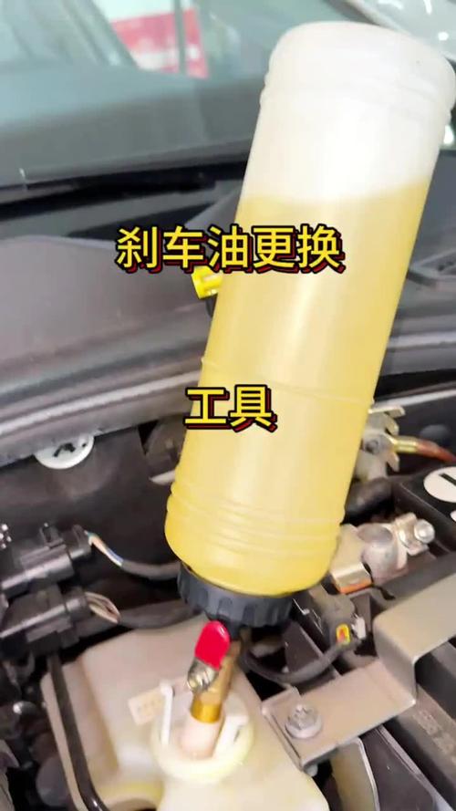 自己换机油的垫高方法,如何利用马路牙子边换机油 第2张 自己换机油的垫高方法,如何利用马路牙子边换机油 第2张