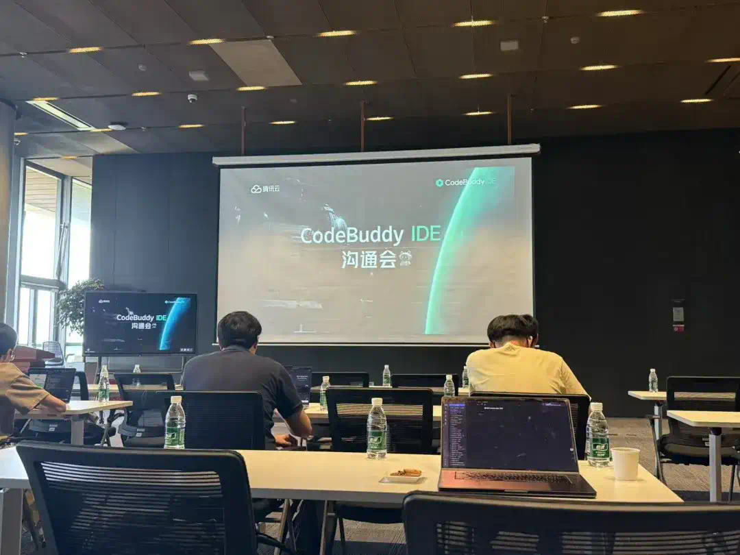 新的CodeBuddy IDE测了，我们感受到腾讯搞定创意人士的野心  第1张