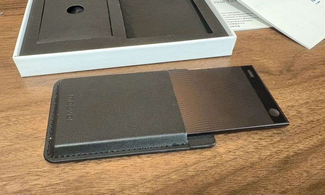 被iPhone逼急了，我决定花1499买了个AI录音卡片。  第4张
