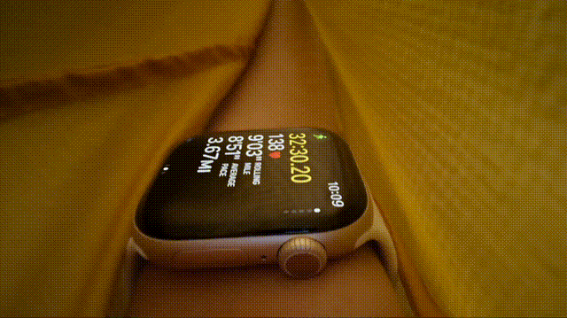 苹果史上第一台AI手机诞生，iPhone 16屠版热搜！中文版明年登场，3nm芯片封神  第106张
