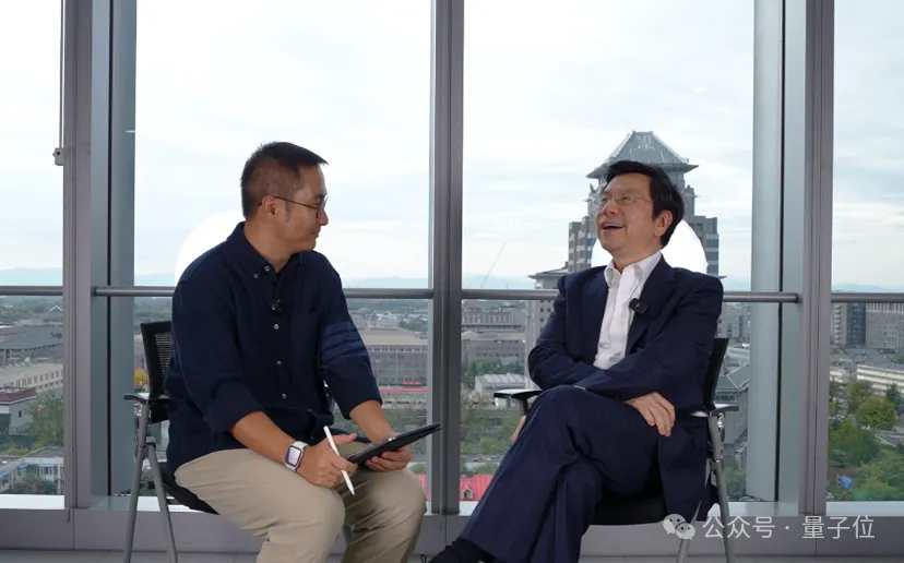 李开复回应一切：竞技场排名“让我们有信心继续做预训练”  第7张