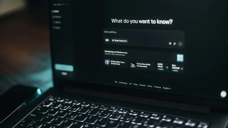 辛苦创作出来的内容，被AI一把“偷走”？  第1张