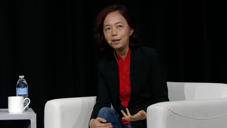 李飞飞：不管技术词汇多陌生，我也恳求你在AI时代中有一个角色  第1张