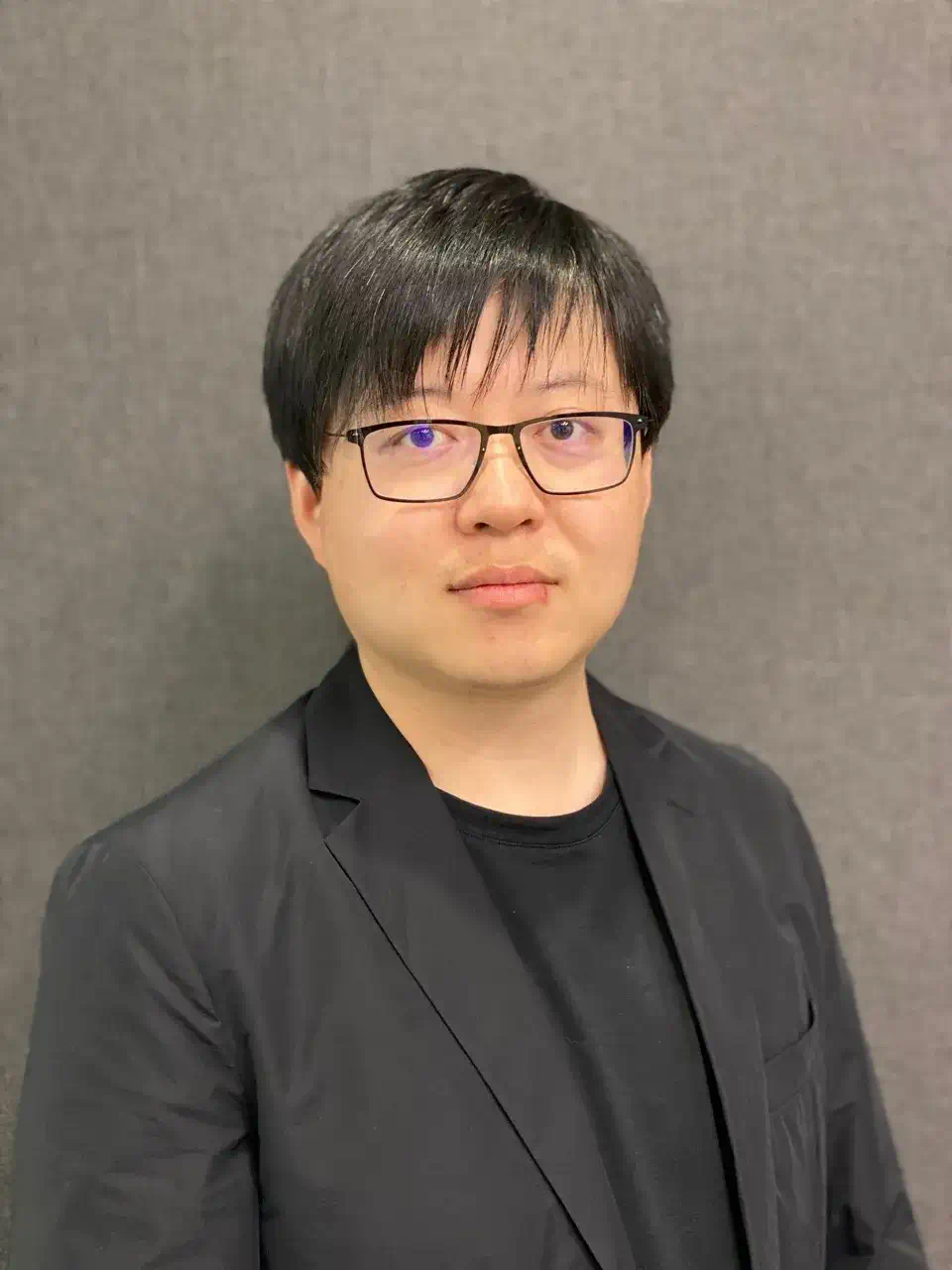 Vibe Coding很火，但「人人都能编程」为时尚早｜对话通义灵码神秀  第1张