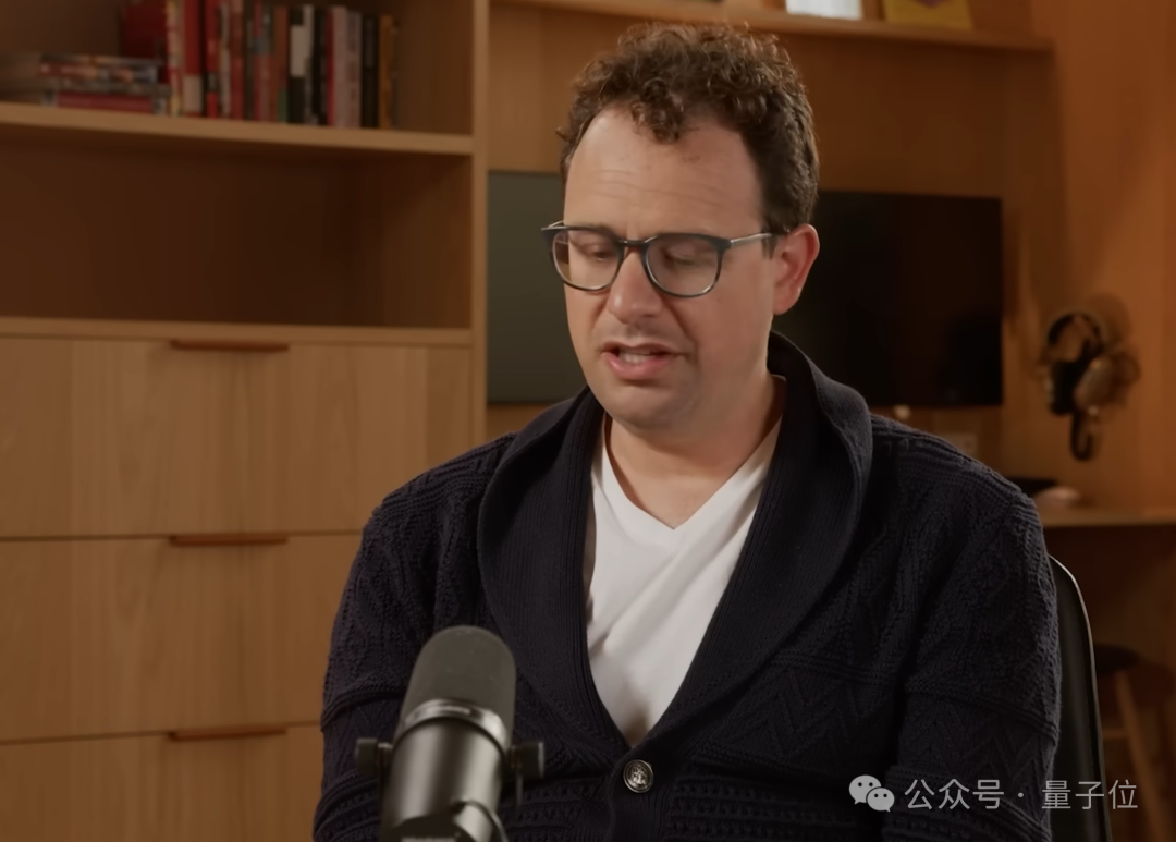 OpenAI首席科学家访谈被紧急制止！有些名字现在不让说了……  第8张