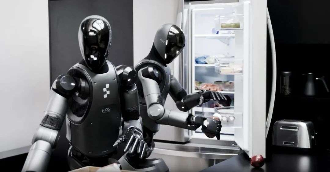 2025 硅谷 AI 战局半年盘点：连环收购案、大厂抢人，谁能杀出重围？｜对谈 Fusion Fund 创始合伙人张璐  第18张
