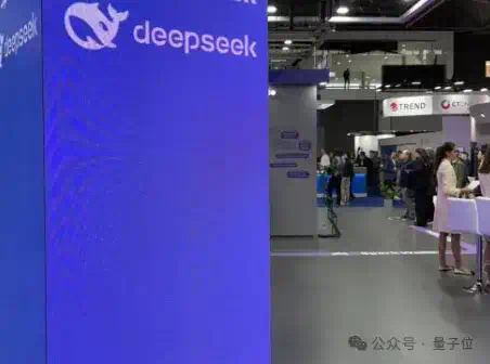 AI横扫MWC，中国厂商的「吸睛密码」亮了（doge）  第1张