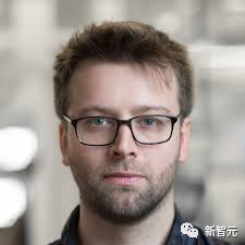 LLaMA核心原作多半离职，Meta AI内幕曝光！算力争夺撕破脸，大模型团队成员连换三轮  第5张