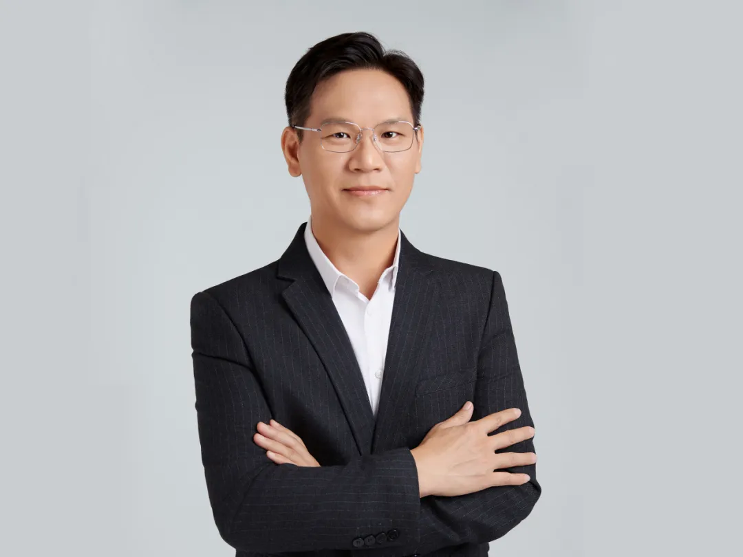 AI算力芯片服务商亿铸科技获数亿元融资、原阿里达摩院首席科学家加入斑马智行｜每周AI世界观  第17张