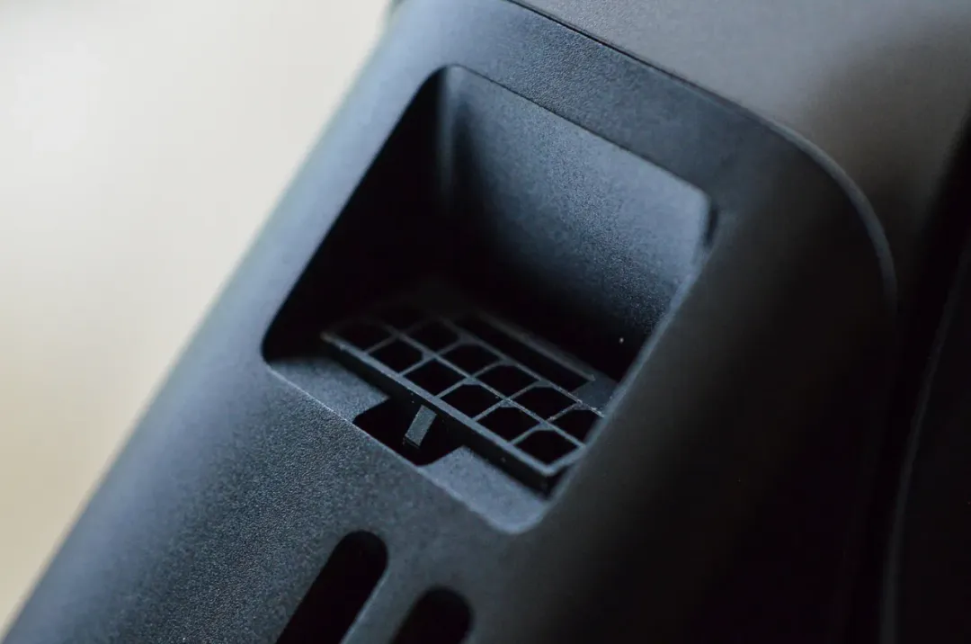 英伟达RTX 5090评测解禁，天赋都点在了 AI 上  第6张