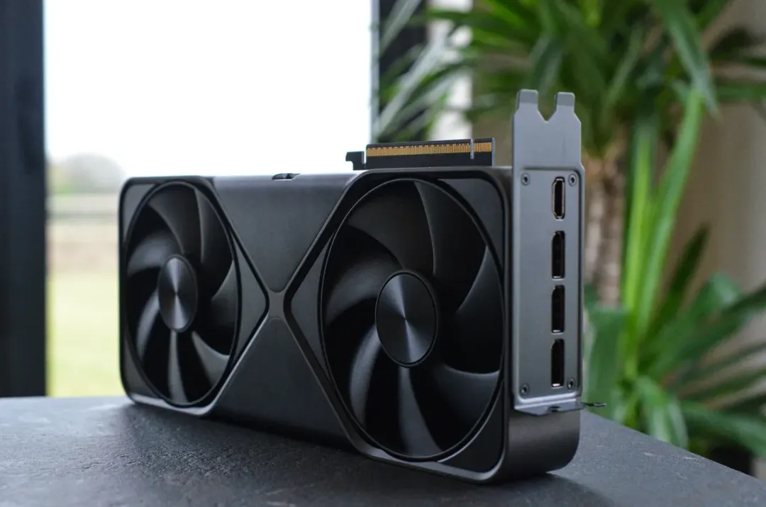 英伟达RTX 5090评测解禁，天赋都点在了 AI 上  第22张