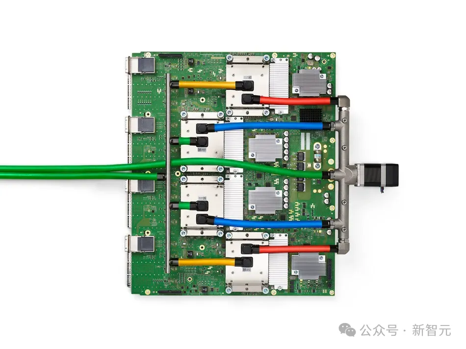 奥特曼百万年薪挖角谷歌TPU人才，欲砸7万亿实现「芯片自由」？OpenAI自研芯片最新进展曝光  第3张