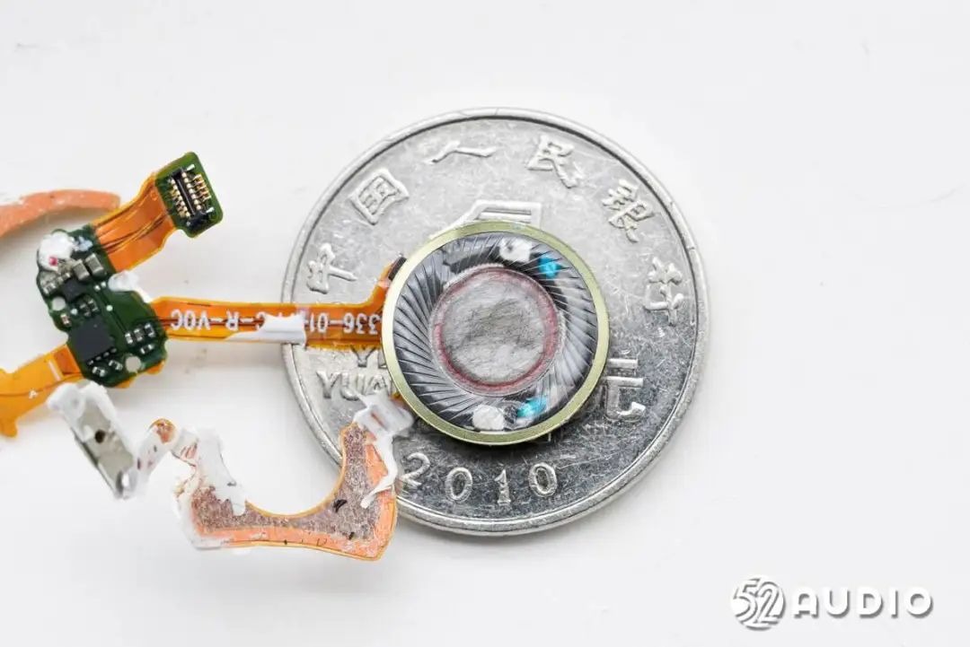 拆解UGREEN绿联HiTune H6 Pro真无线降噪耳机 搭载SSP707电源管理芯片 内置敏芯股份MEMS麦克风拾音  第39张