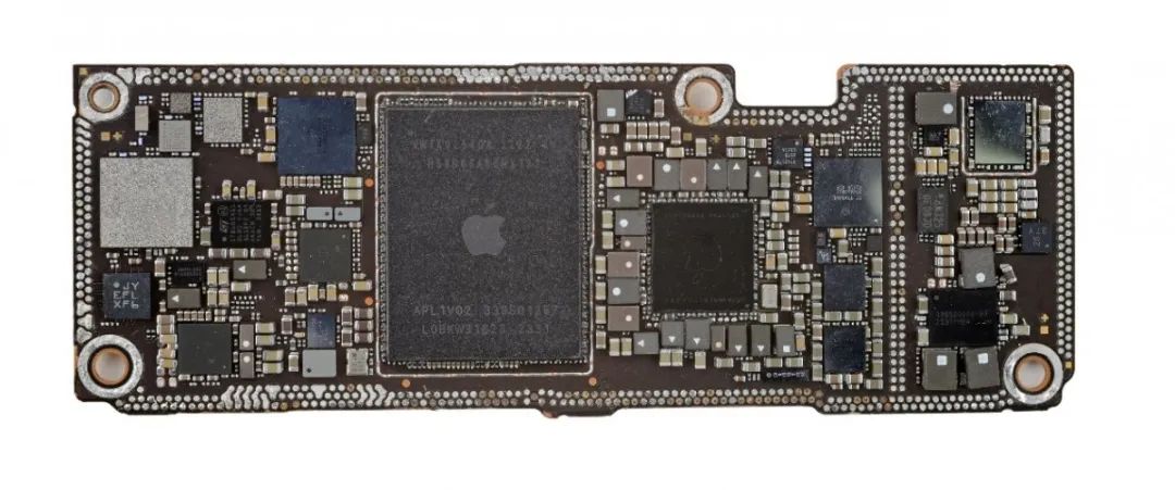 拆解iPhone 15 Pro Max评测  第18张