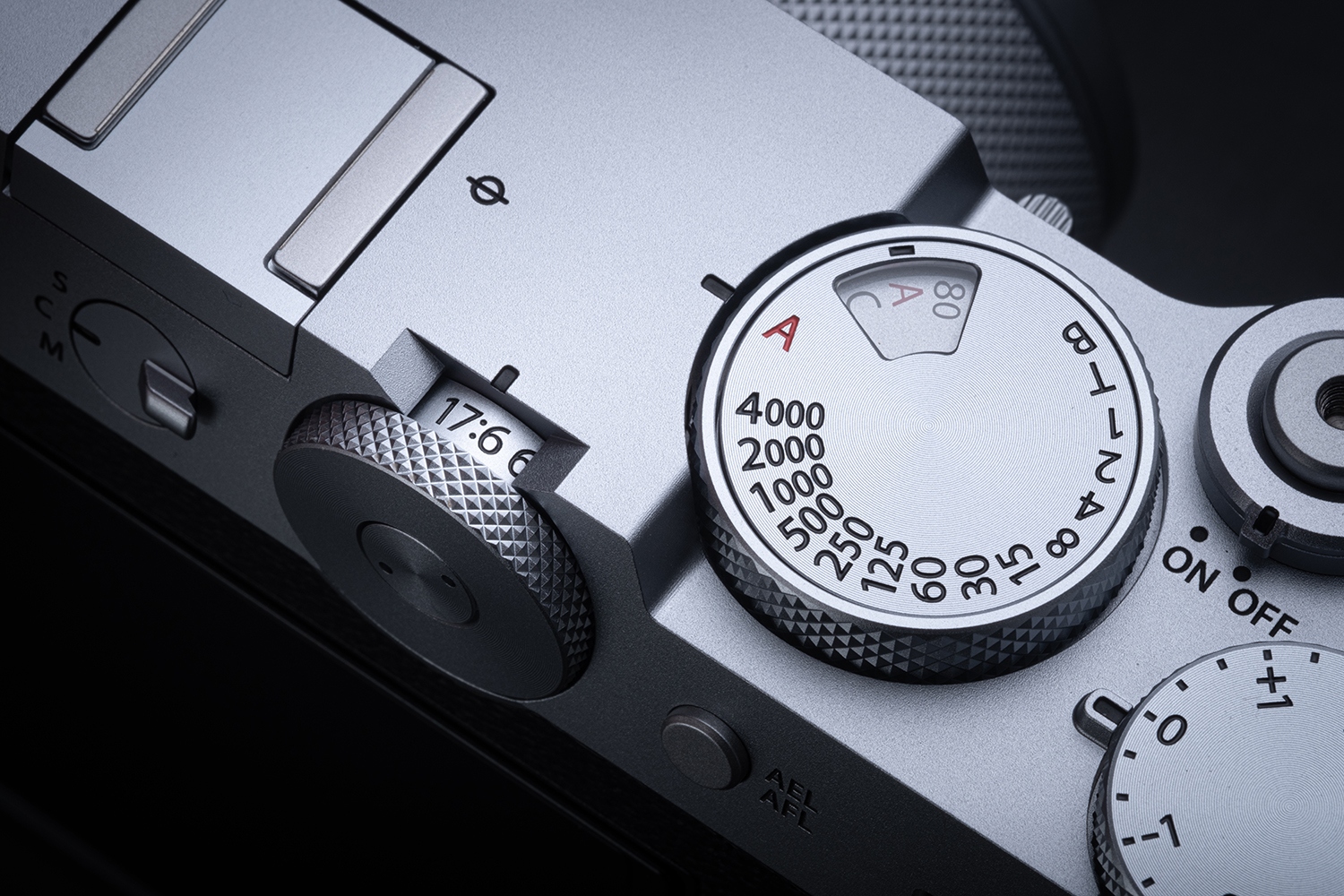 “GFX系列”首款固定镜头一体化中画幅相机发布 FUJIFILM GFX100RF ...  第4张