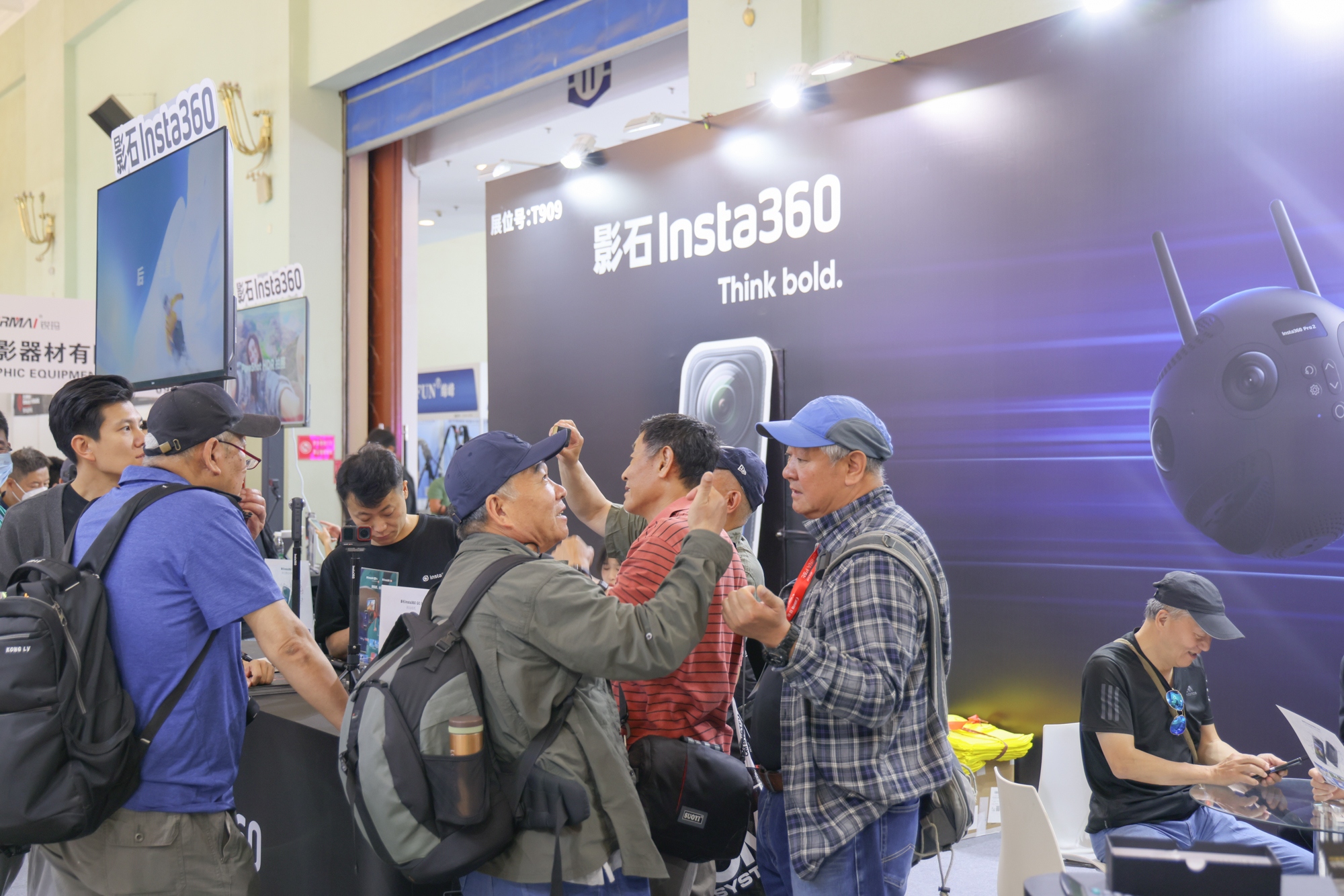 影像产品丰富生态摄影火热 2024 China P&E各家展台速览  第79张