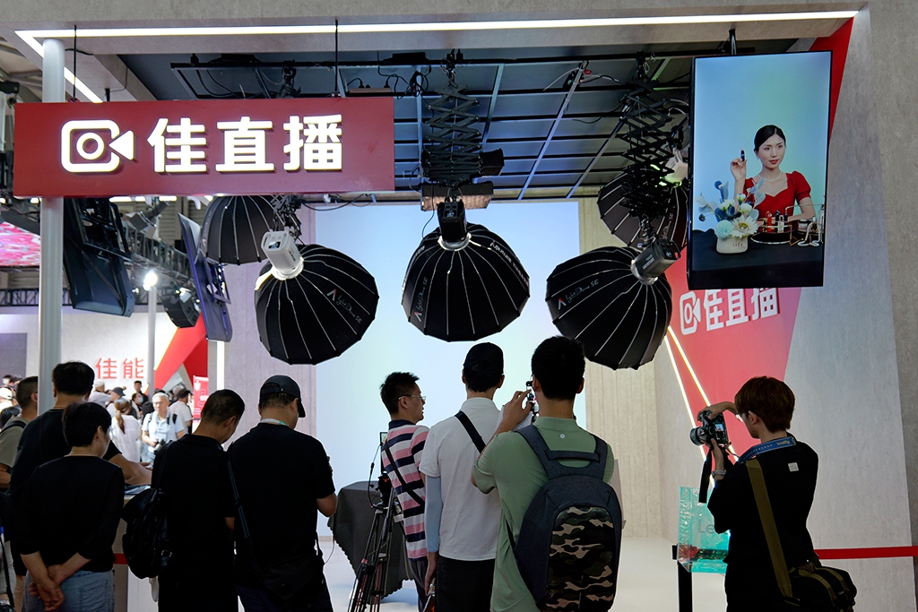 超越不止 重磅新品亮相 P&I 2024佳能展台一览  第17张