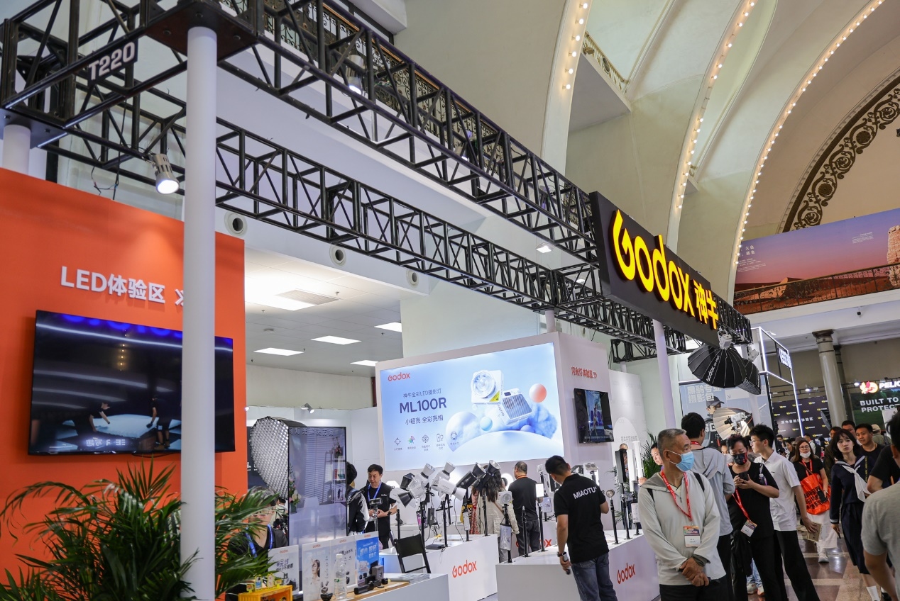 聚焦数字化智能化发展 2025 ChinaP&E隆重开幕  第16张