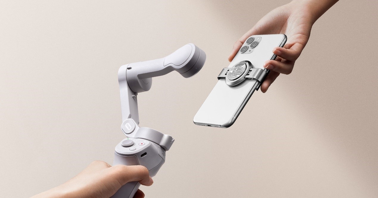 磁吸拍出吸引力 大疆手机云台 DJI OM 4 正式发布  第1张