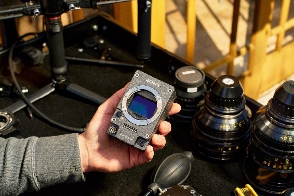 轻量化分体设计再升级 索尼发布CineAltaV 2 分体拓展系统Mini  第3张