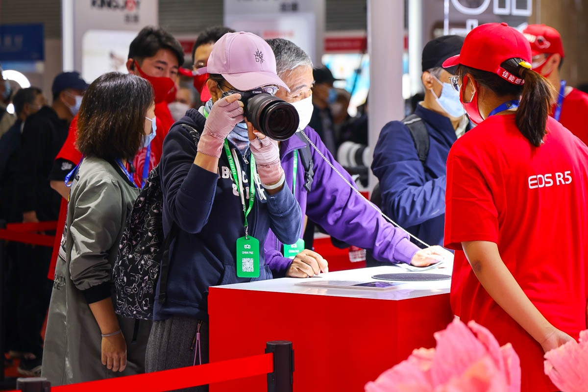 佳友带你看P&E2021佳能展台 全系产品强力出击  第17张