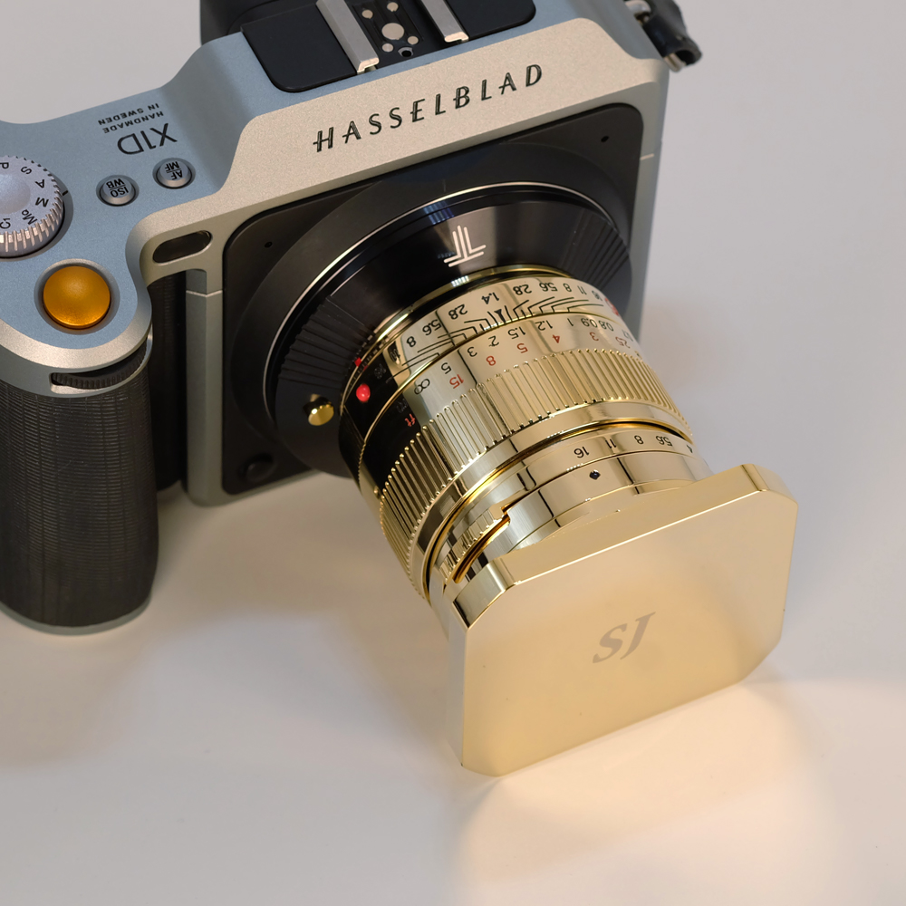 闪亮登场 铭匠光学发布24k金限量版35mm F1.4镜头  第4张