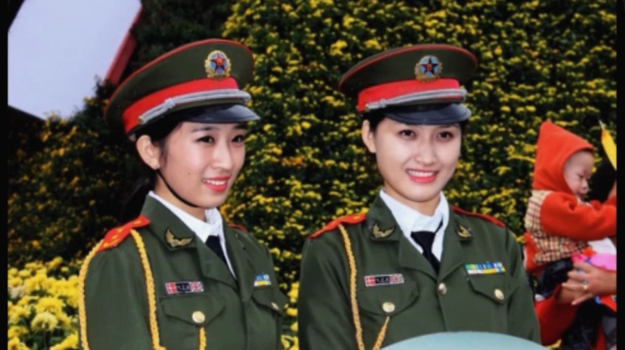 女兵方队在国际社交媒体上的传播策略 第1张 女兵方队在国际社交媒体上的传播策略 第1张